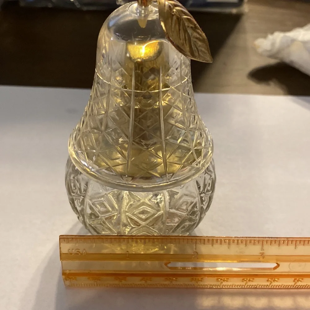 Avon perfume bottle - Picture 4 of 4